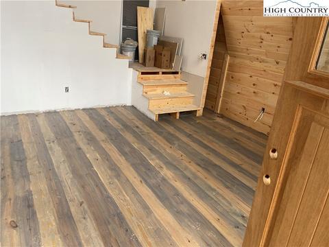 310 Poplar Dr, Beech Mountain, NC 28604 photo 13