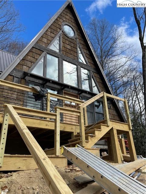 310 Poplar Dr, Beech Mountain, NC 28604 photo 8