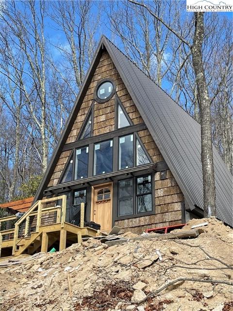 310 Poplar Dr, Beech Mountain, NC 28604 photo 2