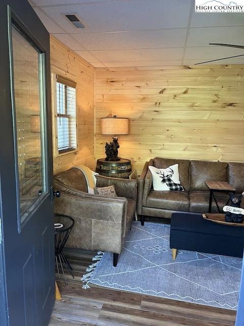 365 Doe Run Rd, Purlear, NC 28665 photo 6