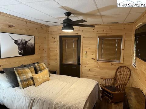 365 Doe Run Rd, Purlear, NC 28665 photo 11