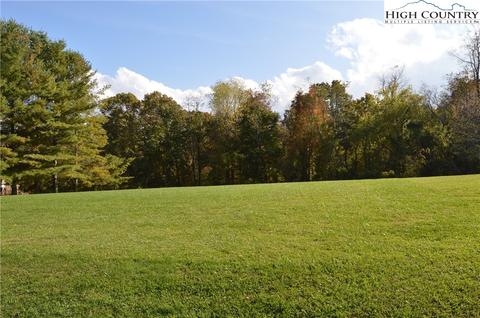 3 River Bend Road, Sparta, NC 28675