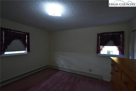 194 Davis Rd, Crumpler, NC 28617 photo 20