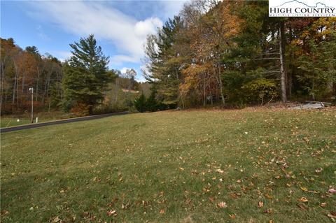 194 Davis Rd, Crumpler, NC 28617 photo 8