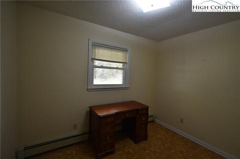 194 Davis Rd, Crumpler, NC 28617 photo 18