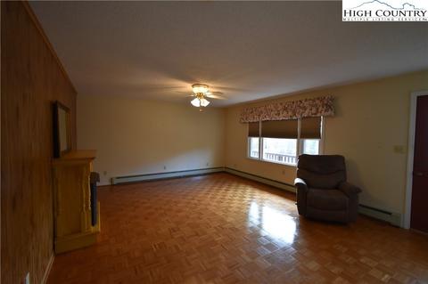 194 Davis Rd, Crumpler, NC 28617 photo 14