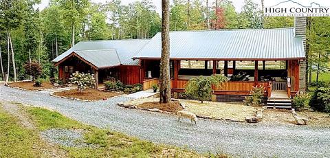 3385 Flat Springs Rd, Elk Park, NC 28622
