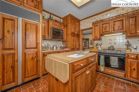 2897 S Poplar Grove Rd, Boone, NC 28607 photo 19