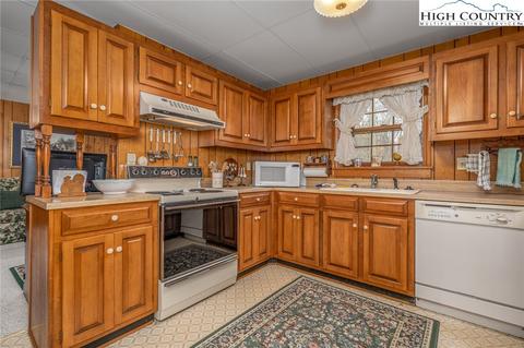2897 S Poplar Grove Rd, Boone, NC 28607 photo 43