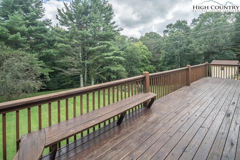 686 Cardinal Ln, Boone, NC 28607 photo 20
