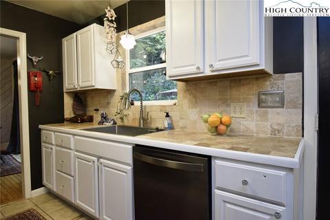 607 Farthing Hayes Rd, Boone, NC 28607 photo 13
