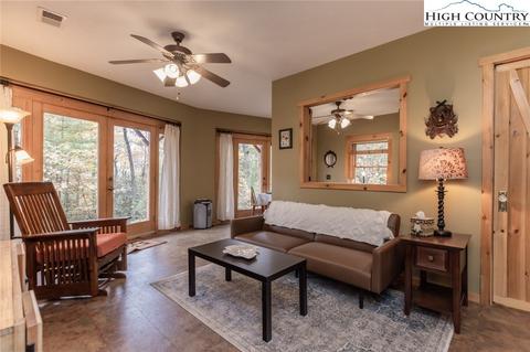 899 Bobcat Mountain Rd, Purlear, NC 28665 photo 41