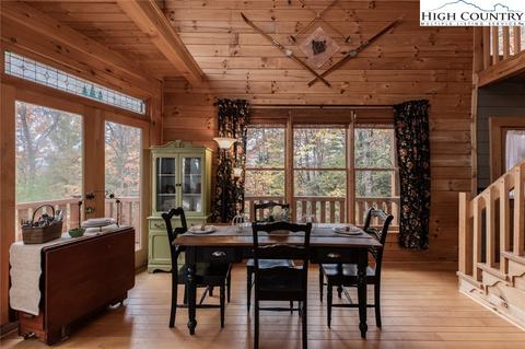 899 Bobcat Mountain Rd, Purlear, NC 28665 photo 9