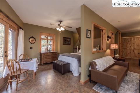 899 Bobcat Mountain Rd, Purlear, NC 28665 photo 42