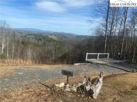 249 Overlook Dr, Crumpler, NC 28617 photo 9