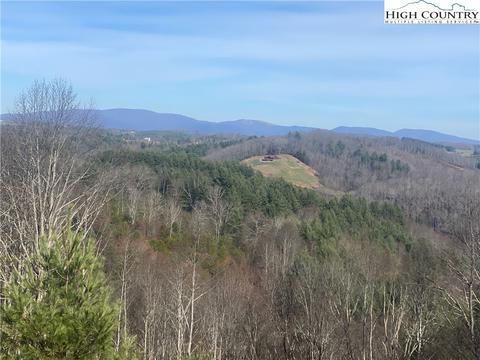 249 Overlook Dr, Crumpler, NC 28617 photo 8