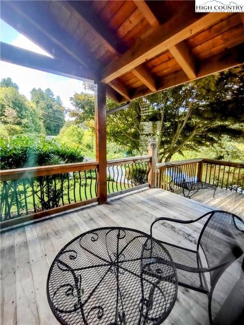 105 Norris Trl, Boone, NC 28607 photo 6