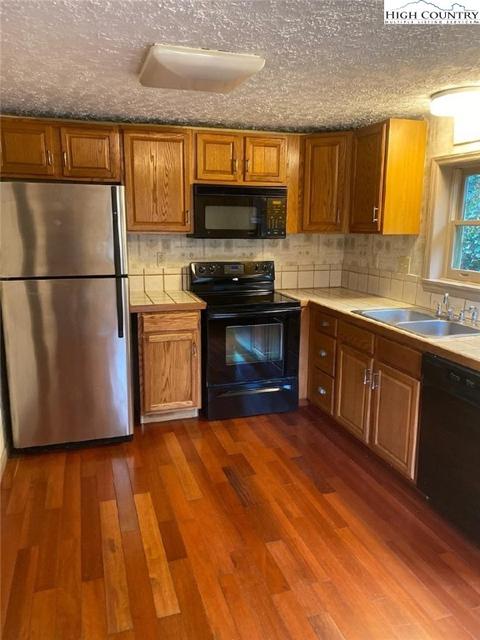105 Norris Trl, Boone, NC 28607 photo 10
