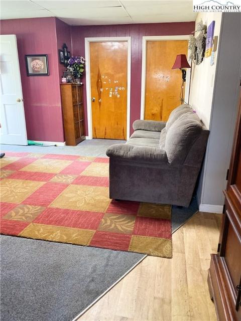 172 Edmonds Rd, Ennice, NC 28623 photo 6