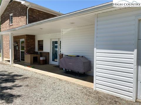 172 Edmonds Rd, Ennice, NC 28623 photo 22