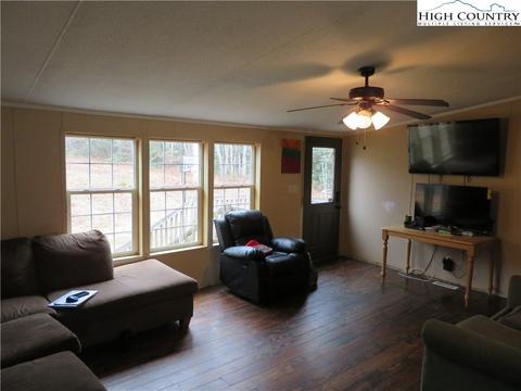 172 Huffman Rd, Vilas, NC 28692 photo 12