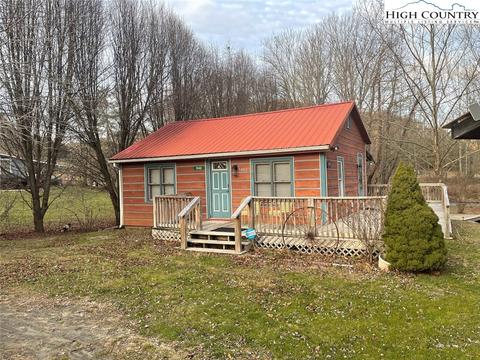 9442 Nc Highway 88, Warrensville, NC 28693