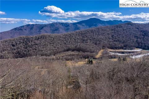 28 Buckeye Lane, Seven Devils, NC 28604 photo 9