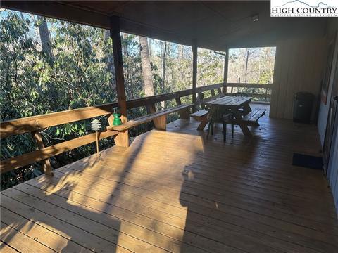 233 Elderberry Loop, Newland, NC 28657 photo 4
