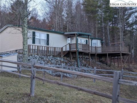 130 Hackett Gragg Rd, Newland, NC 28657