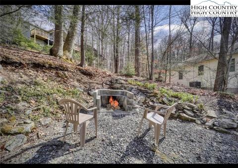 85 Jack Pine Loop, Newland, NC 28657 photo 4