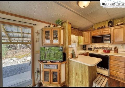 85 Jack Pine Loop, Newland, NC 28657 photo 14