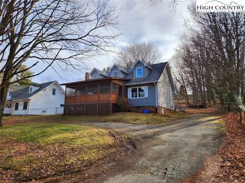 256 Windy Dr, Boone, NC 28607 photo 1