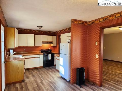 256 Windy Dr, Boone, NC 28607 photo 20