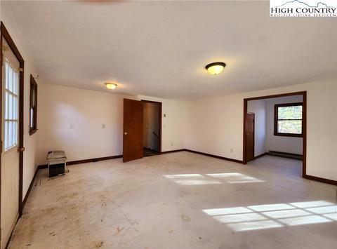 256 Windy Dr, Boone, NC 28607 photo 34