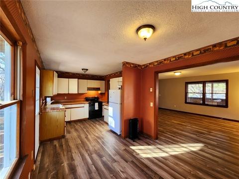 256 Windy Dr, Boone, NC 28607 photo 21