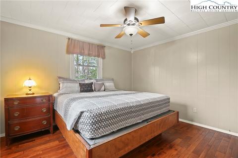 534 Hawk Ridge Rd, Deep Gap, NC 28618 photo 11
