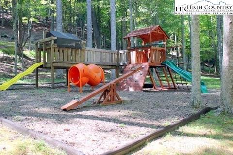 534 Hawk Ridge Rd, Deep Gap, NC 28618 photo 40