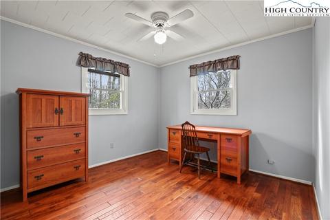 534 Hawk Ridge Rd, Deep Gap, NC 28618 photo 15