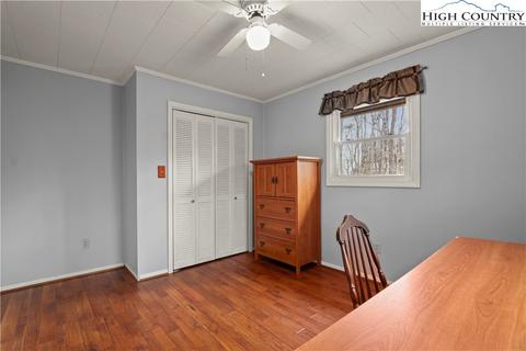 534 Hawk Ridge Rd, Deep Gap, NC 28618 photo 17