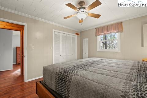 534 Hawk Ridge Rd, Deep Gap, NC 28618 photo 12