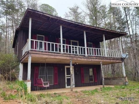 849 Kindle Creek Dr, Ferguson, NC 28624