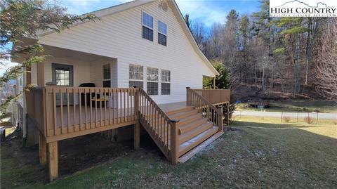 324 Park St, Boone, NC 28607 photo 2
