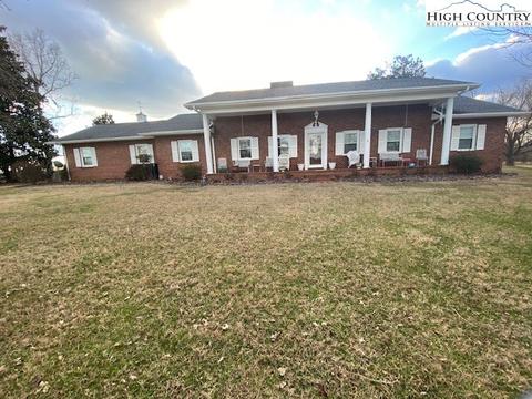 104 Baptist Home Rd, North Wilkesboro, NC 28659
