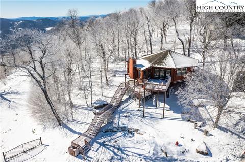 107 Skiloft Rd, Beech Mountain, NC 28604 photo 1