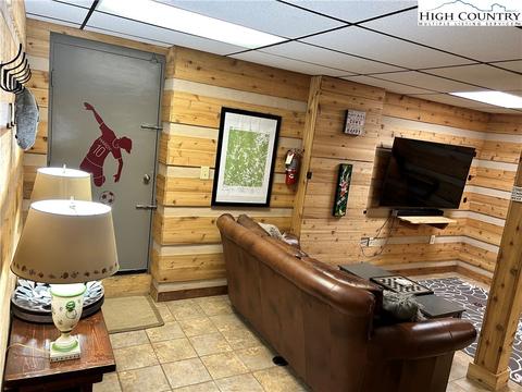 1946 River Rd, Todd, NC 28684 photo 18