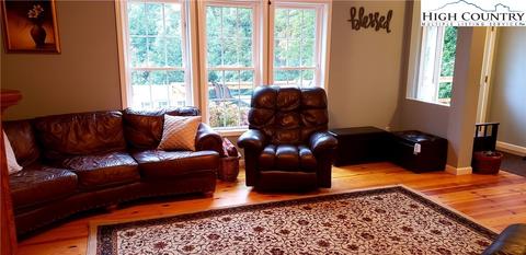 173 Country Rd, Deep Gap, NC 28618 photo 3