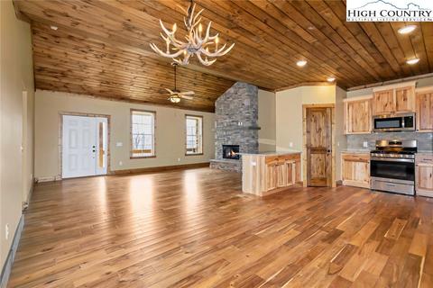 111 Meadowview Ct, Seven Devils, NC 28604 photo 19