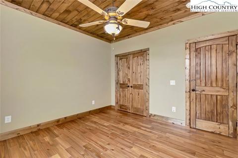 111 Meadowview Ct, Seven Devils, NC 28604 photo 35