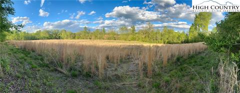 000 Nc Hwy 67 Hwy, Jonesville, NC 28642