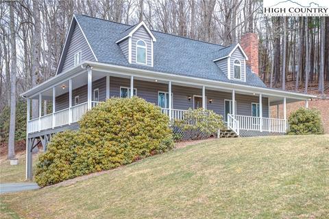 533 Pineview Dr, Boone, NC 28607 photo 3